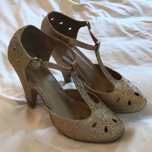 ModCloth Gold Glitter T-Strap heels